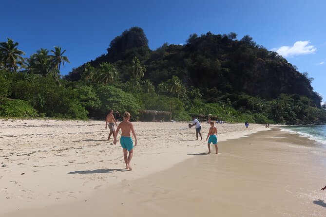 Cruisin Fiji: Authentic Fijian Day Cruise – Best Day in Fiji - Stop 3: Monuriki for the Cast Away filming island connection