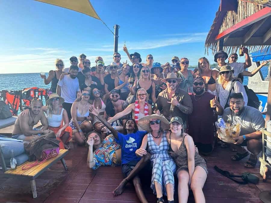 Denarau: Seventh Heaven Floating Bar Day Trip - Price and Value: How $77 Stacks Up for a Comfort-First Water Day