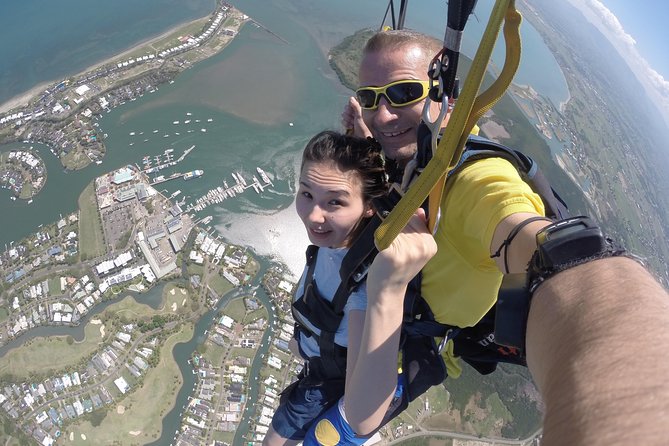 Extreme 12000ft Tandem Jump (45 seconds free fall) - Price and Value: What $611 Covers, and What Adds Cost