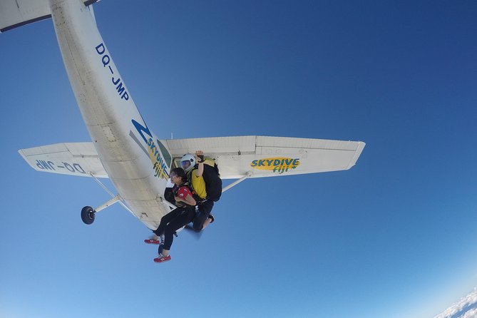 Extreme 12000ft Tandem Jump (45 seconds free fall) - Who This Tandem Jump Works Best For (and Who Should Rethink It)
