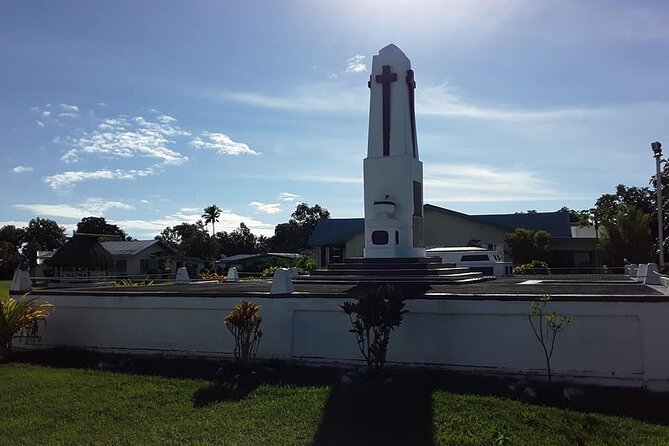 Fiji Local Village, Market, Temple & Garden of Sleeping Giant with Mud Pool Tour - Sabeto Hot Springs and Mud Pools: the Fiji Jaquez payoff