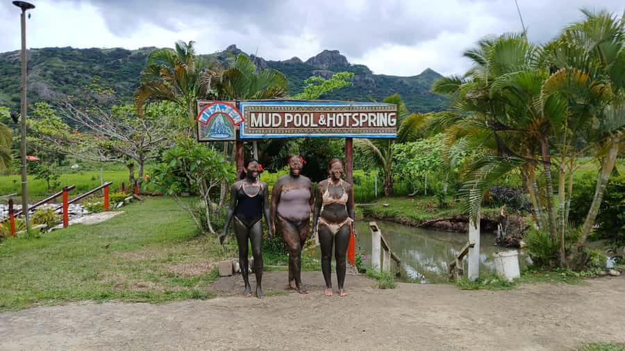 FIJI-NADI: Sabeto Tifajek Hot Spring and Mudpool Tour - What the guided visit really includes: entry fee and the wellness flow
