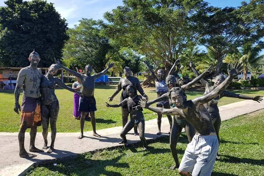 FIJI: Sabeto Hotspring & Mudpool Tours, Tickets & Transfers - How the mud wrap and baths work as a real routine