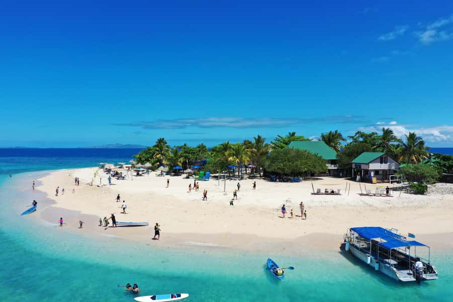 Fiji: South Sea Island Combo Half Day Trip Lunch & Drinks - The outer Mamanuca Islands cruise: what the second half feels like