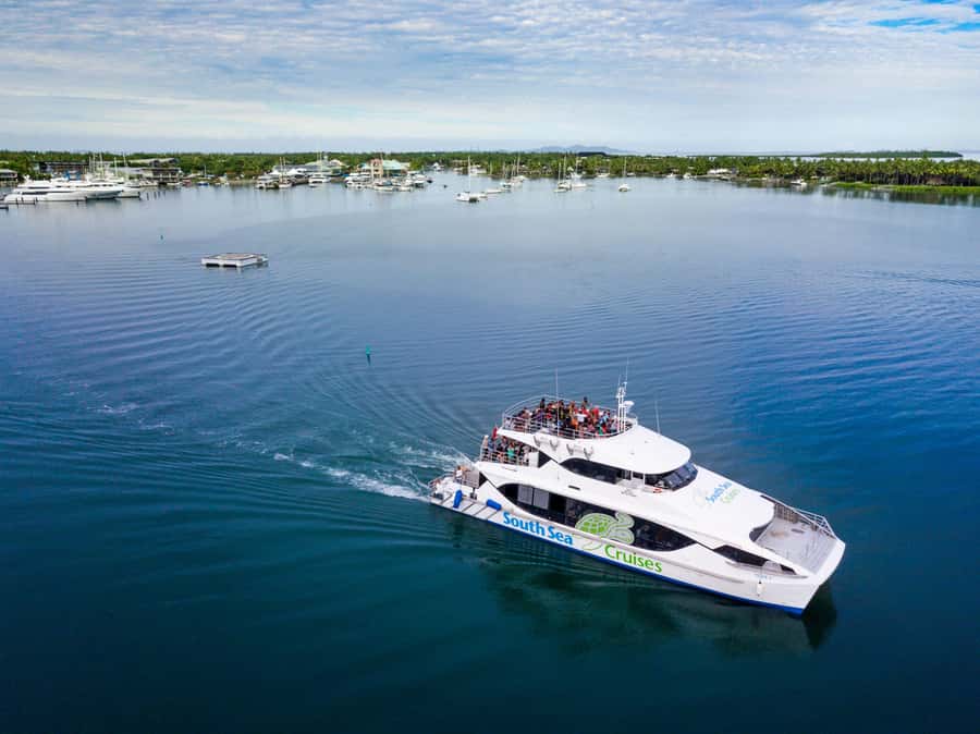 Fiji: Yasawa Islands Explorer Cruise with Lunch - Packed lunch and onboard bar: how to handle food and drinks