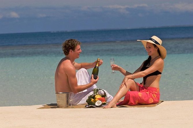 Full Day Castaway Island with Lunch - Snorkeling Gear and Water Sports: What’s Included and What Costs Extra