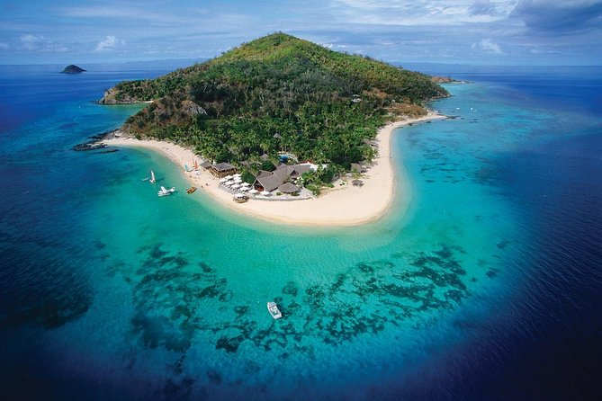 Full Day Castaway Island with Lunch - When Castaway Works Best (And When to Skip It)