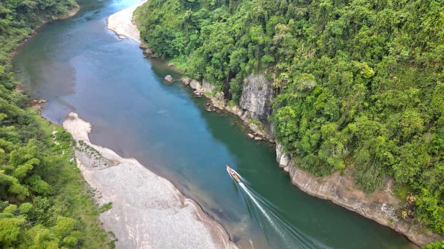 Jewel Of Fiji: Boat, Raft & Waterfall Culture Tour w/Lunch - Why the Navua River, Waterfall, and Village Work So Well Together