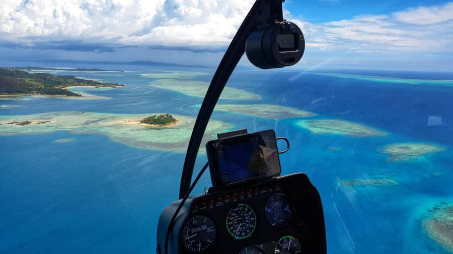 Nadi: 25 minutes Mamanuca Island Tour - Heart Island, Likuliku Lagoon Resort, and the overwater view
