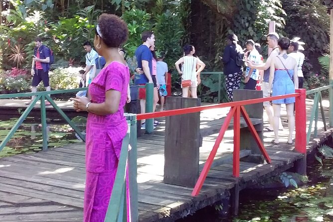 Nadi Sightseeing & Mud Pool Tour - Ex Fiji Marriott, Momi Bay - Stop 2: Produce markets, root crops, and Namaka fruit market time