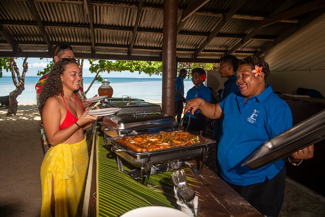 Oolala Cruises on Savala Island - Food and Drinks That Actually Fit the Day: Morning Tea, Buffet Lunch, Afternoon Tea