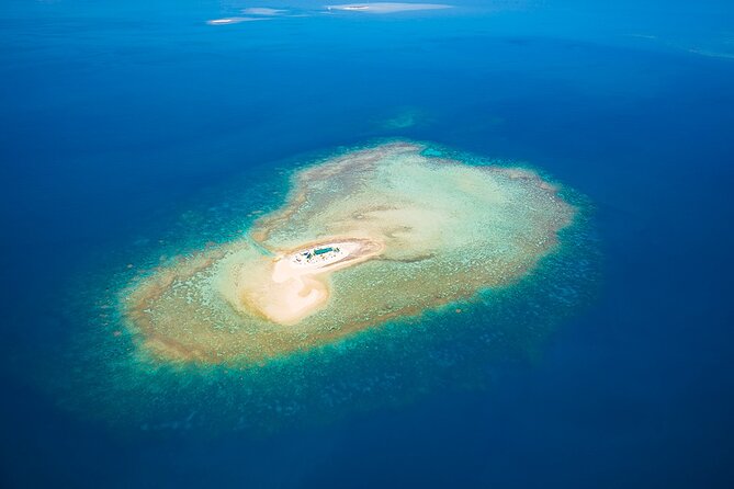 Oolala Cruises on Savala Island - Mamanuca Islands Water Play: Snorkeling, Kayaks, and Paddle Boards