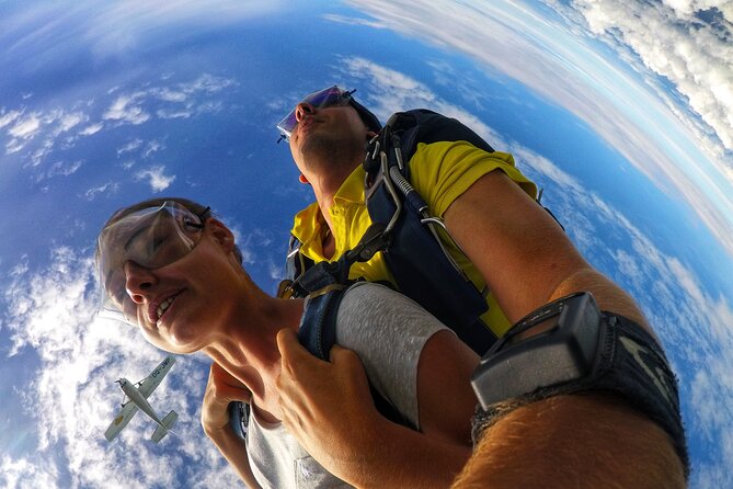 Skydive Fiji Legend 13000ft Tandem Jump (60 seconds free fall) - Choosing Your Height: From 13,000 ft to as High as 14,000 ft