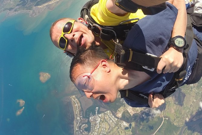 Skydive Fiji Radical 10000ft Tandem Jump (30 seconds free fall) - What Happens Before You Fly: Briefing, Gear Up, and Calm Nerves