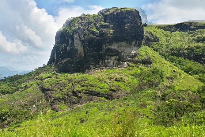 Valley of a Thousand Hills - Nausori Highlands, Nadi Bay, and the promise of a wide view