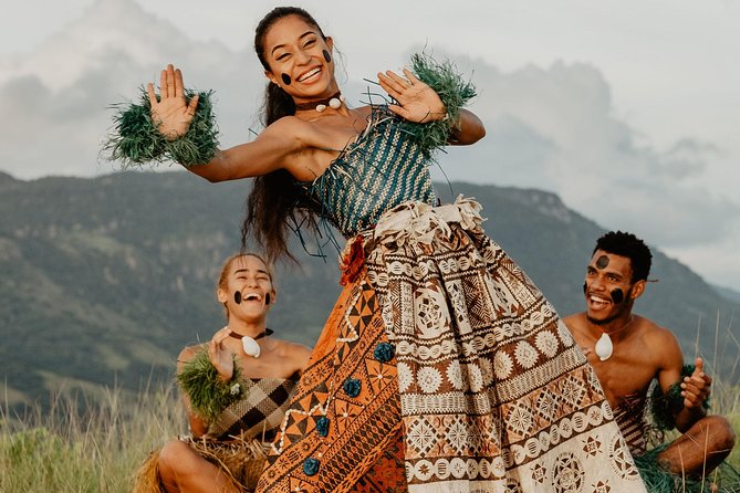 VOU Fiji Shows: Fiji Untold, From Fiji With Love & More! Dinner! - Is This Good Value for Your Fiji Night Out?