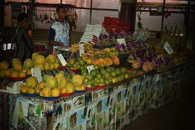 Wonders of Nadi Tour - Hindu Temple, Sleeping Giant Gardens, Markets & Shopping - Stop 1: Nadi produce markets, fast local flavors, and what to look for